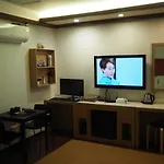 Shangri La Motel